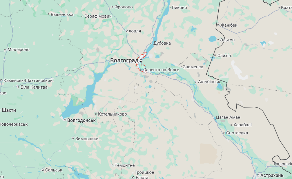 Було чутно вибухи, піднявся дим: вночі дрони атакували  Волгоград. Фото і відео
