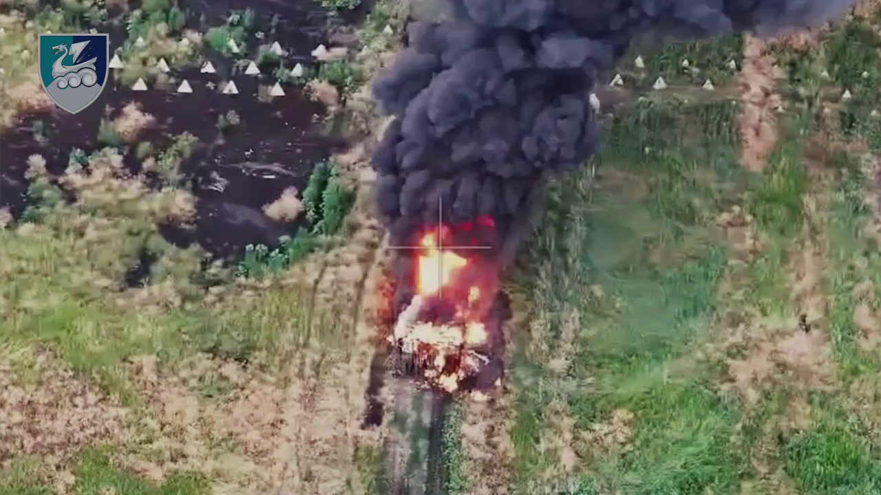 Ворог хотів прорвати оборону: морпіхи відбили потужний механізований штурм окупантів на Донбасі. Відео