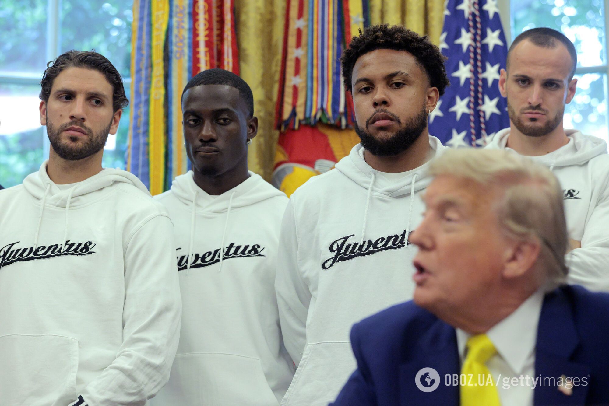 У Трампа в Белом доме возникла странная ситуация с "Ювентусом". Видео