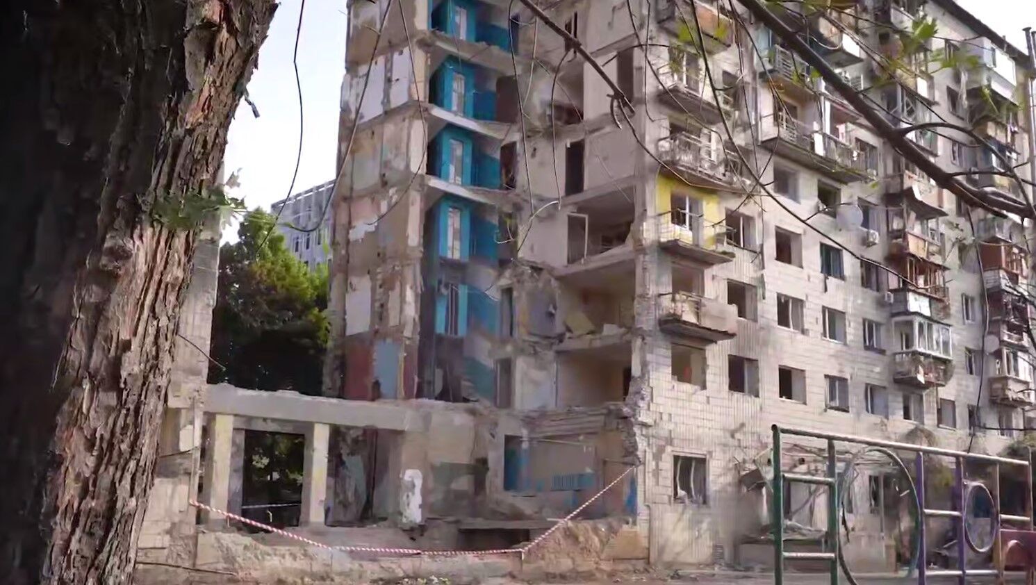 Поврежденный дом в Соломенском районе