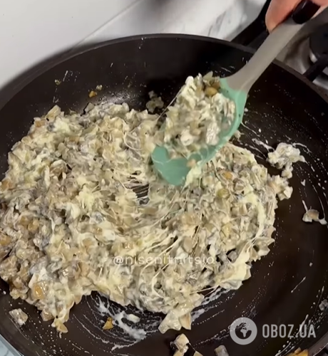 Сытные блины с грибами и сыром: делимся рецептом простой закуски на любой случай