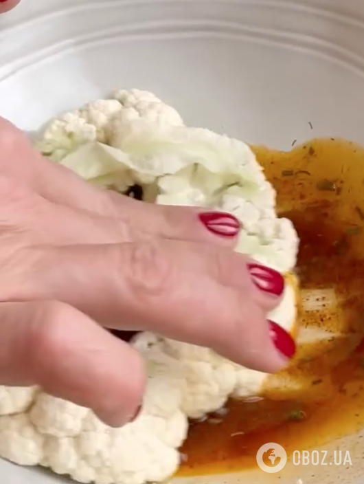 Капуста с маслом и специями