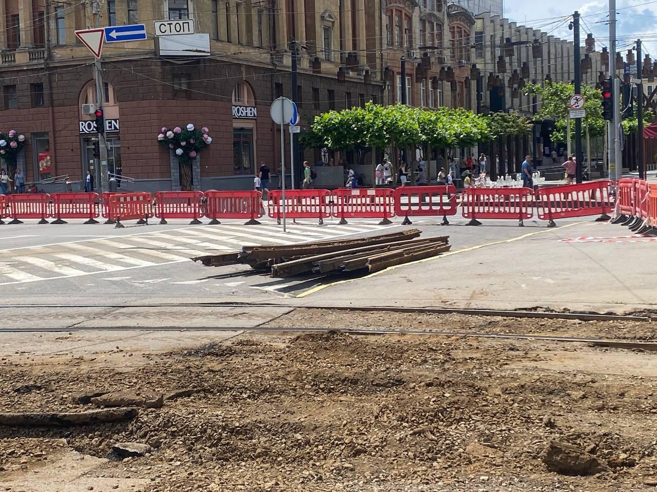 У Дніпрі розпочався перший етап масштабного ремонту у межах флагманського проєкту "Рух без бар'єрів"
