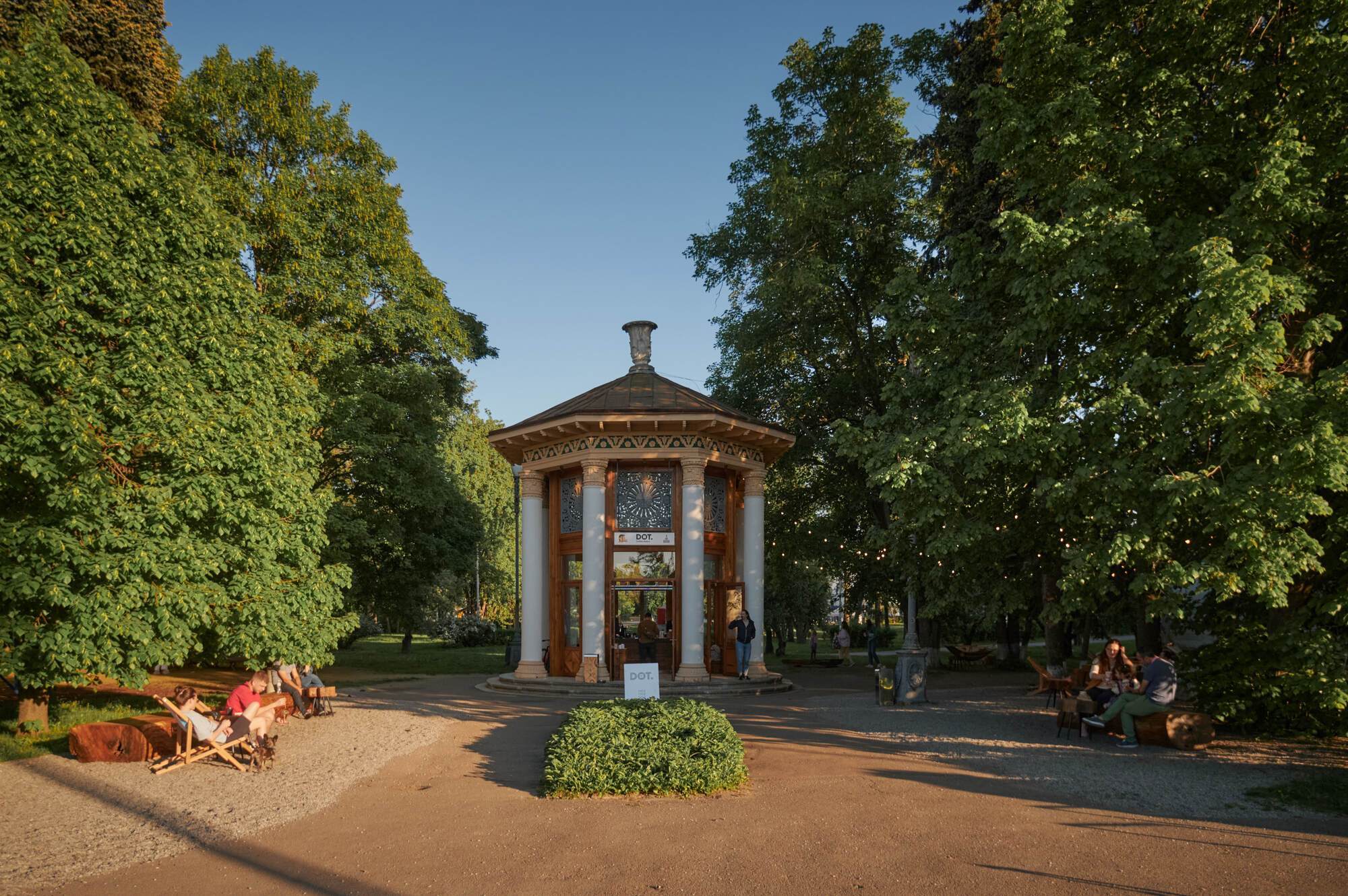 В "Экспоцентре" на ВДНХ стартовал цветочный сезон "Квітоліто"