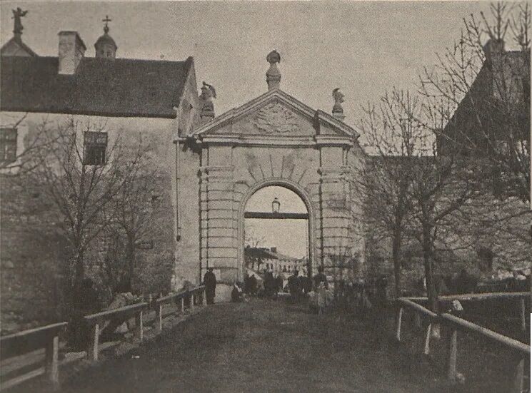 Какой была Жолква в 1900-х годах: исторические фото бывшей резиденции короля Речи Посполитой
