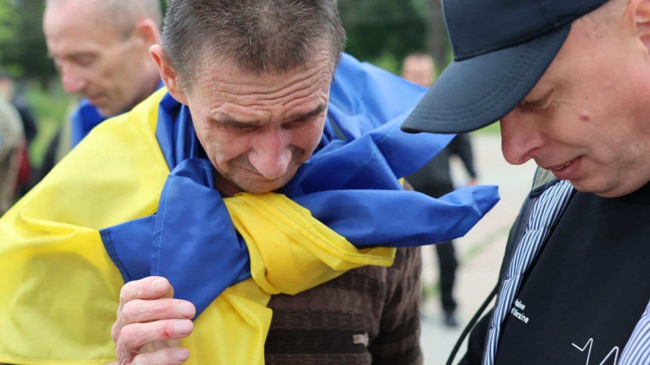 Большинство находилось в неволе более двух лет: Зеленский сообщил о новом обмене пленными с Россией. Фото, видео