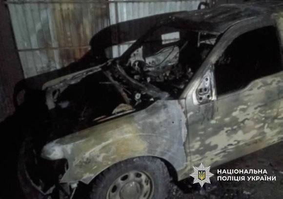 Підпалив авто Героя України та планував вбивство високопосадовця ЗСУ: у Києві затримали ворожого агента. Фото
