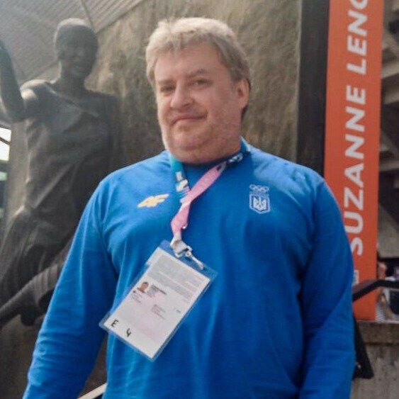 "Пророссийские гниды порой оказываются среди нас". Украинскому спортивному журналисту прилетела карма за любовь к России и Путину