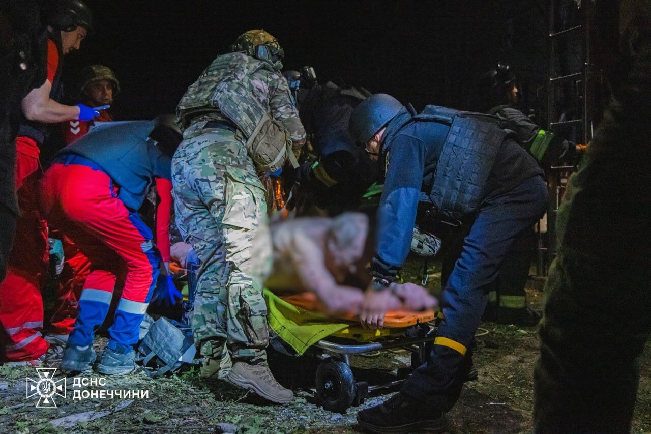 Росіяни атакували Слов'янськ і Краматорськ: серед загиблих – жінки й неповнолітній. Фото і відео