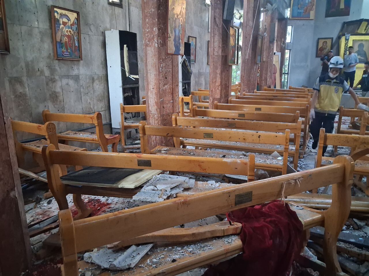 У столиці Сирії смертник підірвав себе у православній церкві: попередньо 25 загиблих. Фото