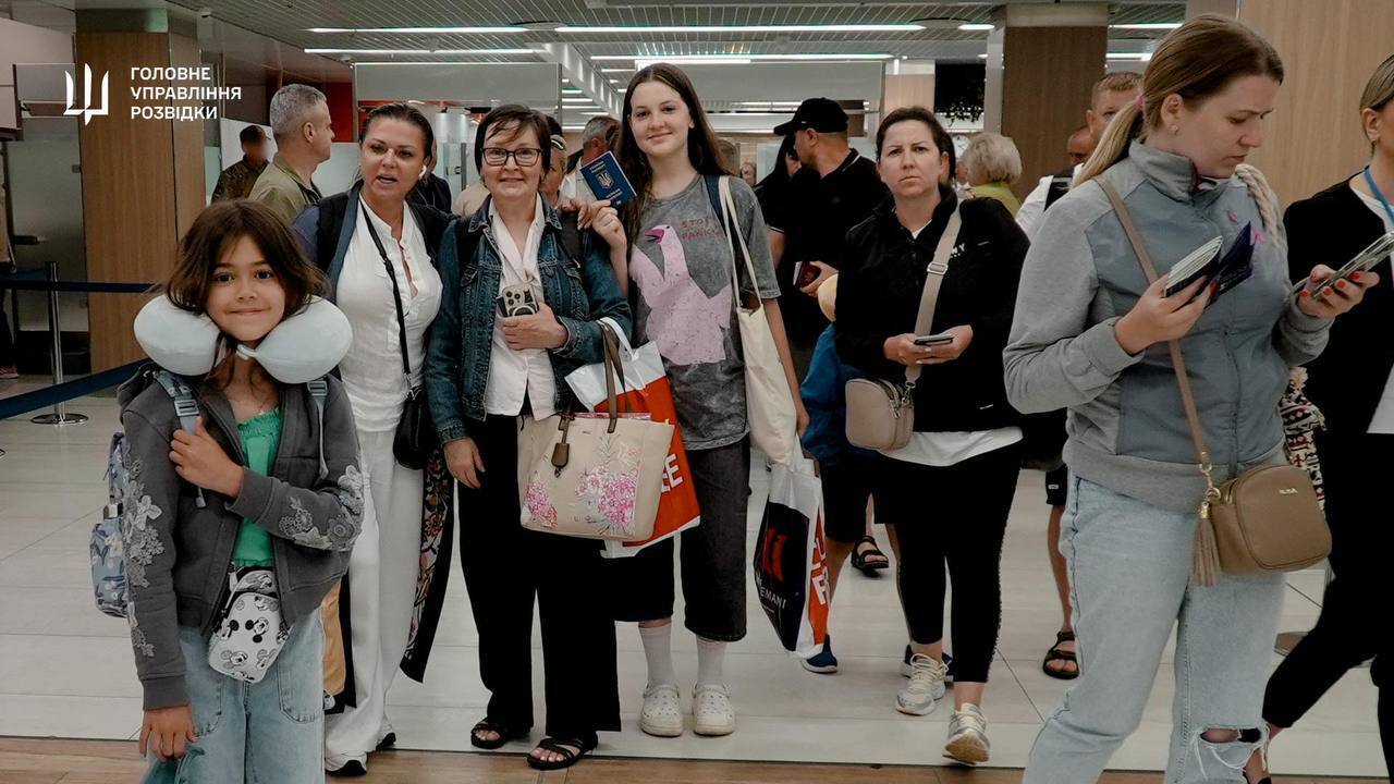 Украина эвакуировала своих граждан из Израиля накануне атак США по Ирану: появились подробности операции. Фото