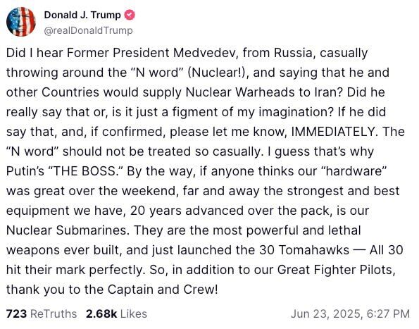 "Он действительно это сказал?": Трамп отреагировал на ядерные угрозы Медведева и напомнил о самом мощном оружии США