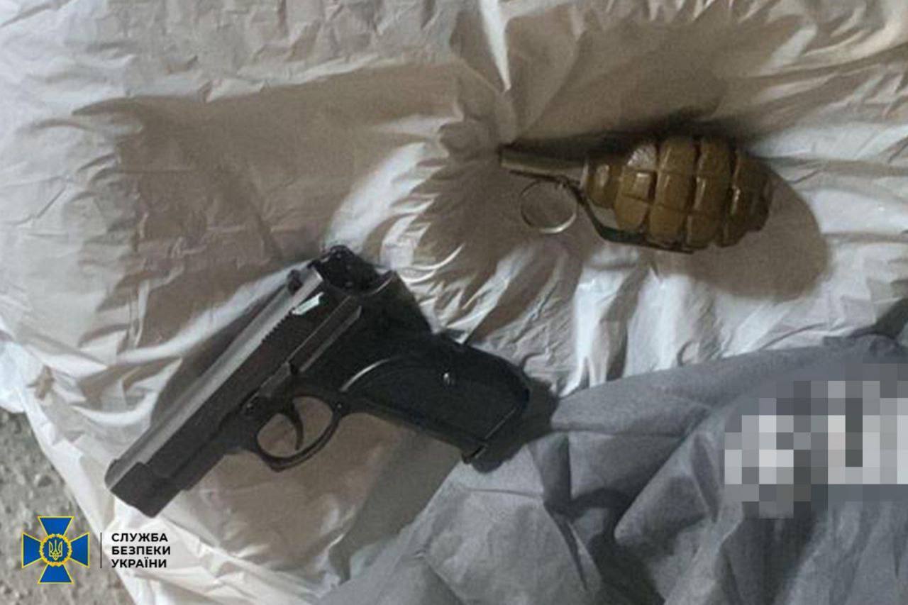 Планировали повторное покушение на Гордона: СБУ задержала агентурную группу ФСБ. Подробности и фото