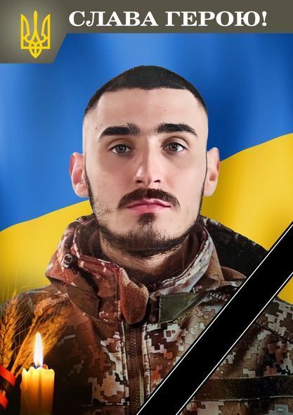 Мати загиблого захисника зі Львівщини передала власну машину на потреби ЗСУ: вчинок зворушив мережу. Фото