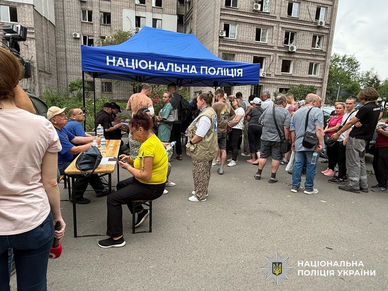 Окупанти вдарили балістикою по Дніпру та Самару: пошкоджено цивільну інфраструктуру, є жертви і сотні поранених. Фото й відео