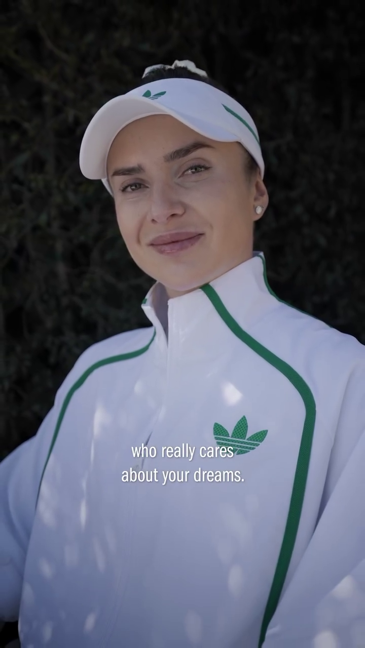 Світоліна показала, у чому гратиме на Wimbledon, і справила фурор у мережі. Фото