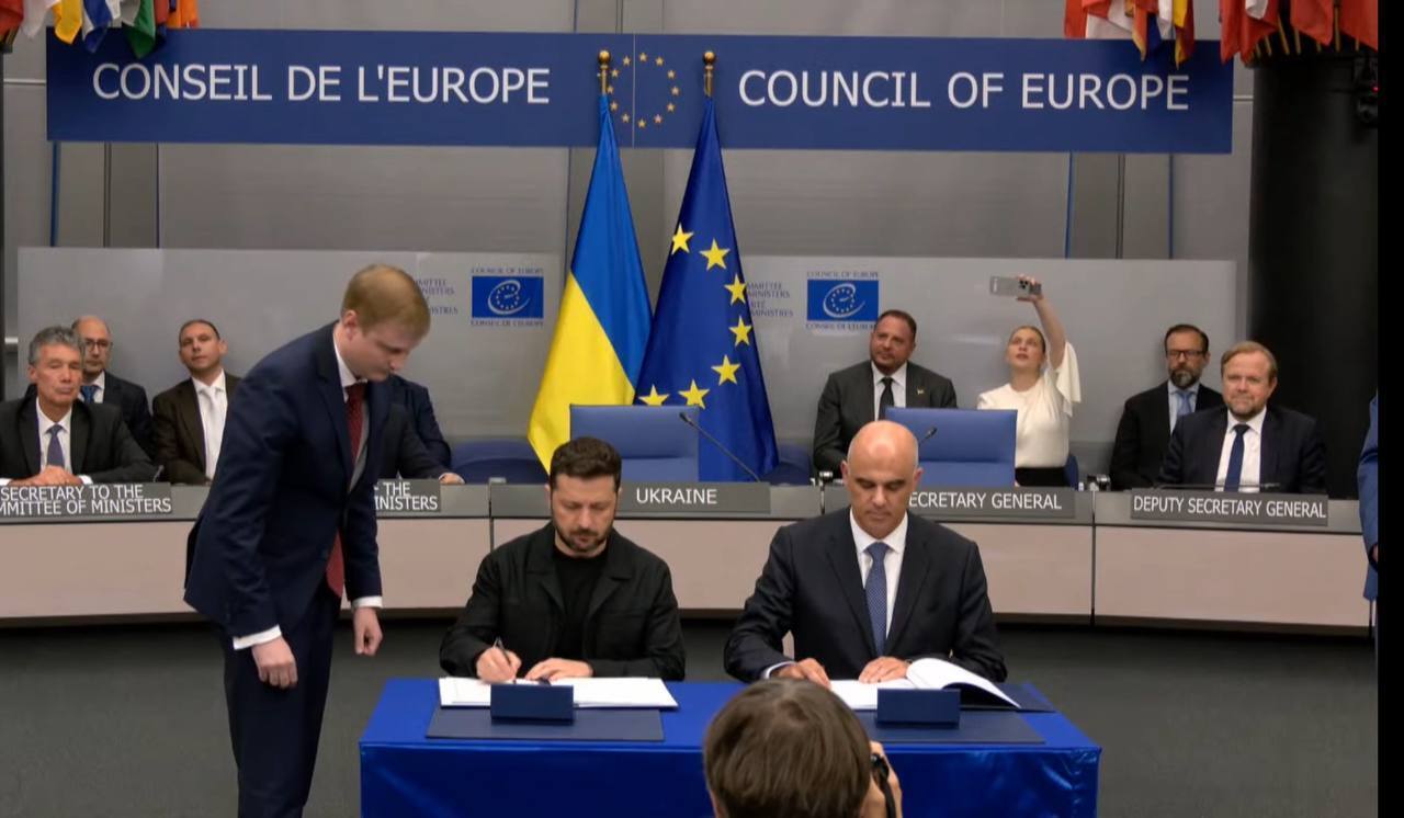 Украина и Совет Европы подписали историческое соглашение о Спецтрибунале для России