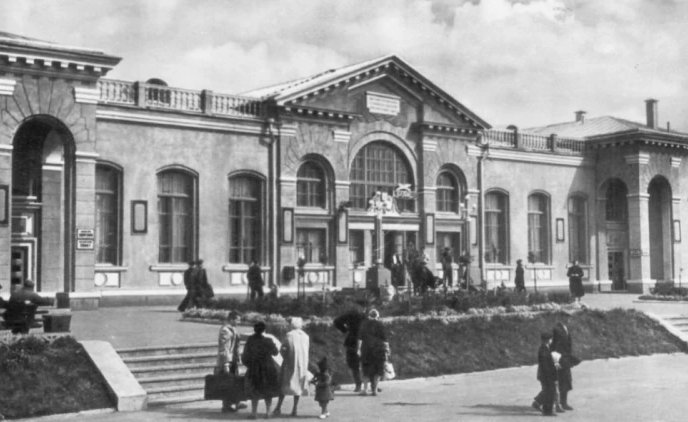 Яким був старий Луцьк: архівні кадри