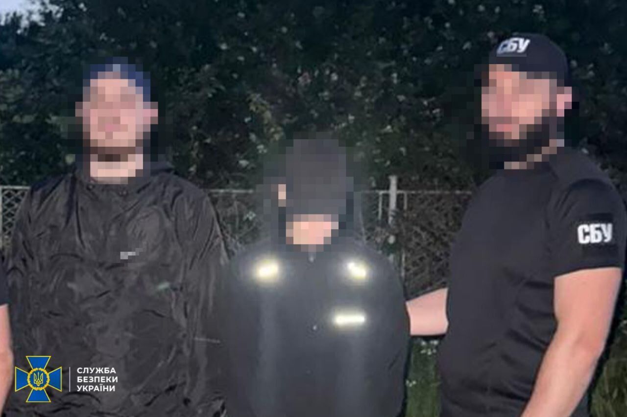 Действовали в разных регионах: СБУ и Нацполиция задержали еще 14 организаторов "схем" для уклонистов. Фото