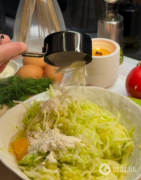 Добавьте в мясо один бюджетный ингредиент: как приготовить сочные рубленые котлеты из курицы