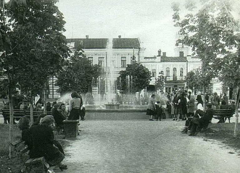 Сумы на архивных фото 1950-х годов: каким был украинский город