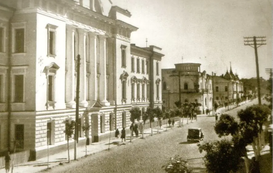 Сумы на архивных фото 1950-х годов: каким был украинский город