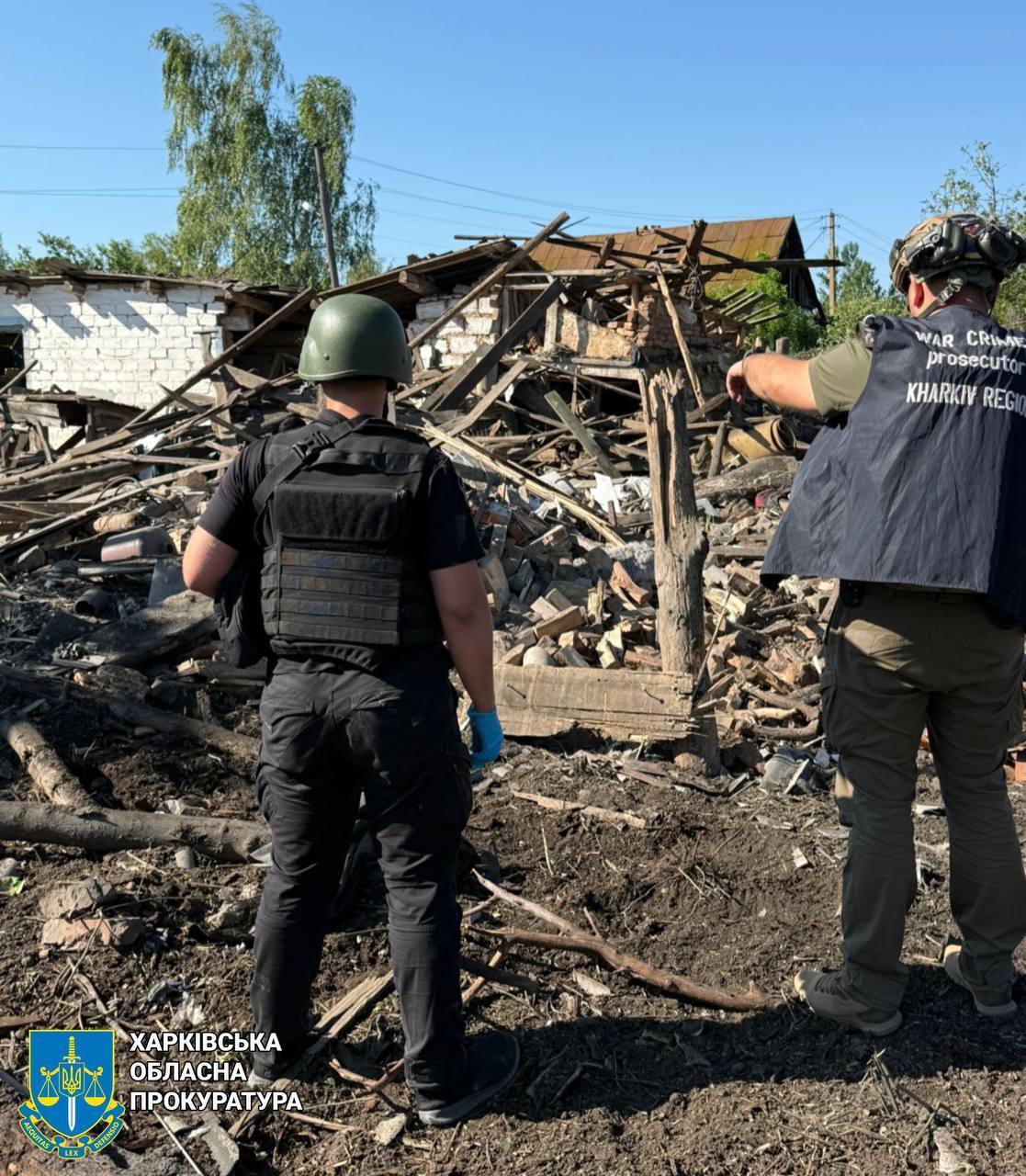 Окупанти скинули КАБи на Купʼянськ та район: загинув чоловік, постраждала жінка. Фото