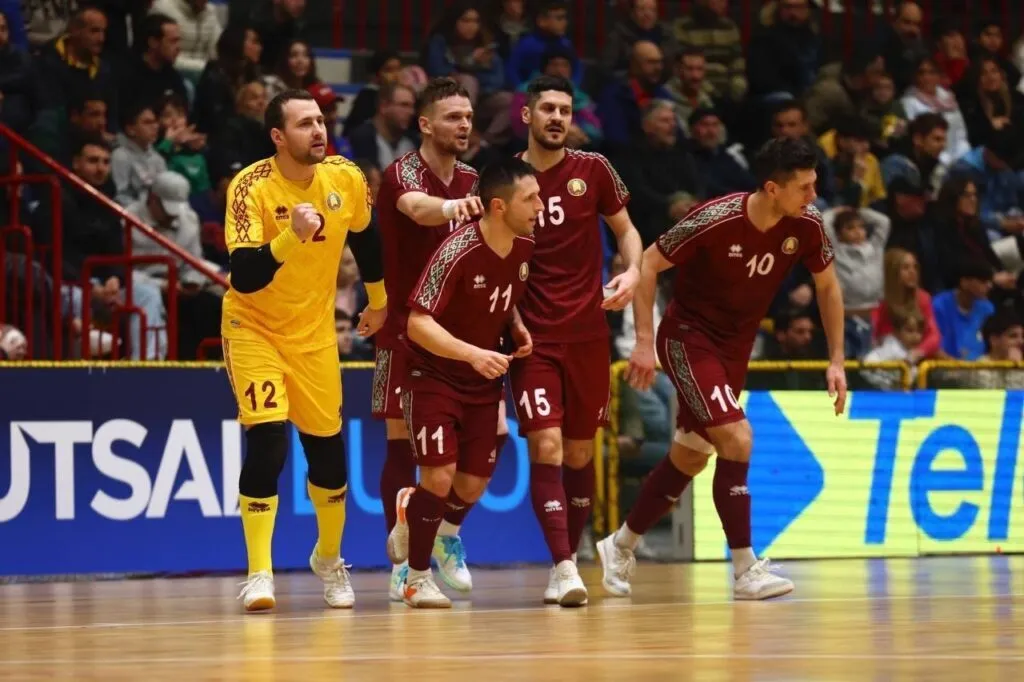 УЄФА спочатку принизив Україну, а тепер ухвалив ганебне рішення заради Білорусі на ЧЄ з футзалу