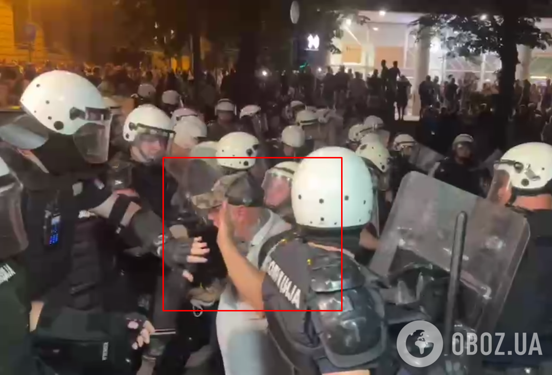 В столице Сербии вспыхнули антипрезидентские протесты: Вучич отклонил ультиматум о досрочных выборах. Видео