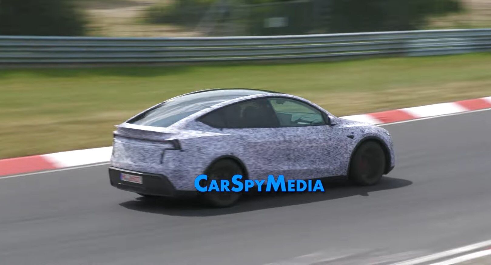 Продуктивність Tesla Model Y