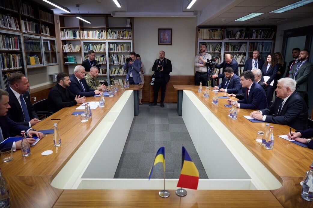 "Йдеться про нашу власну безпеку": новий президент Румунії запевнив у подальшій підтримці України