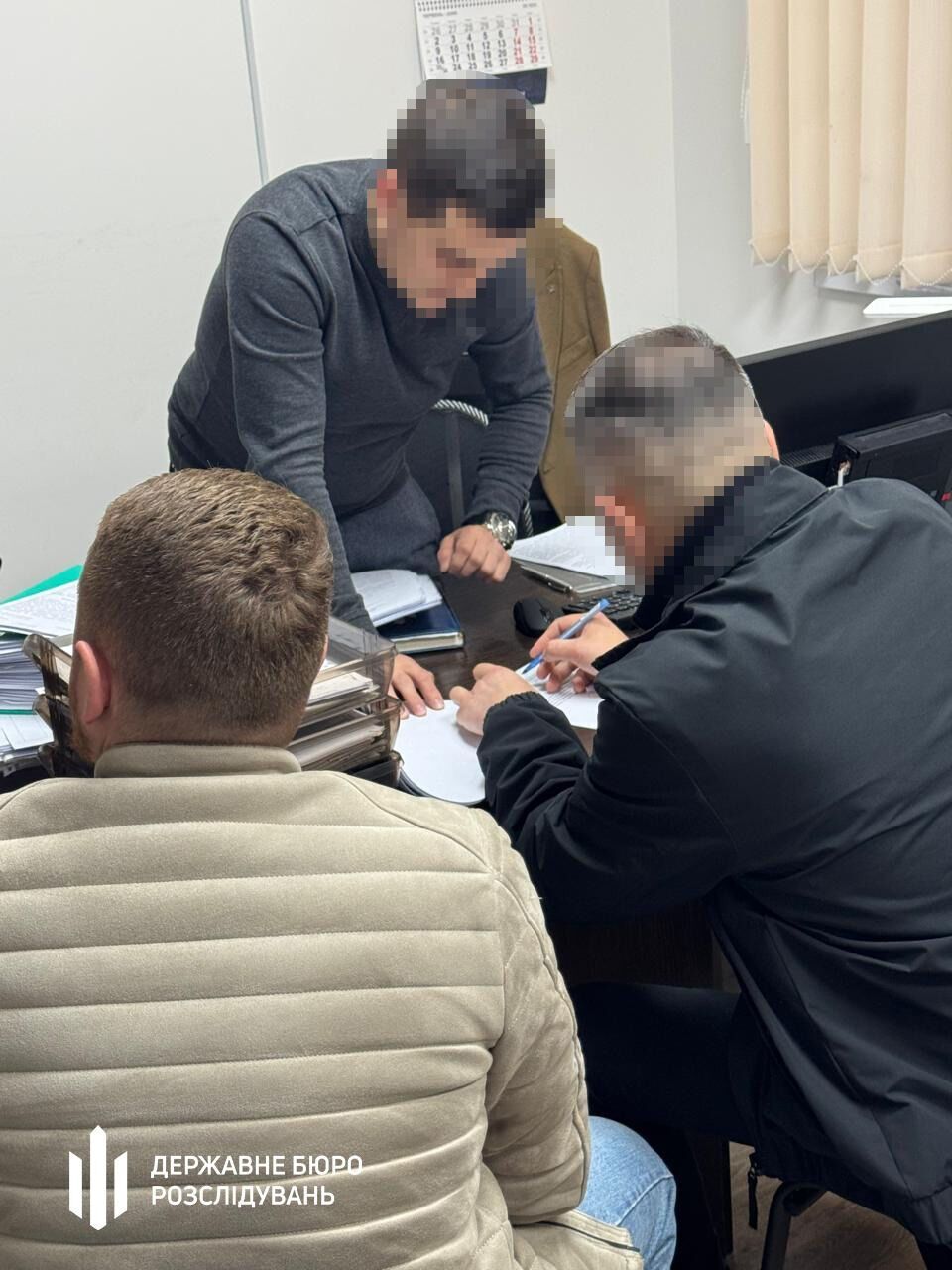 На Прикарпатті викрили посадовця ТЦК, який завищував показники мобілізації. Фото і відео