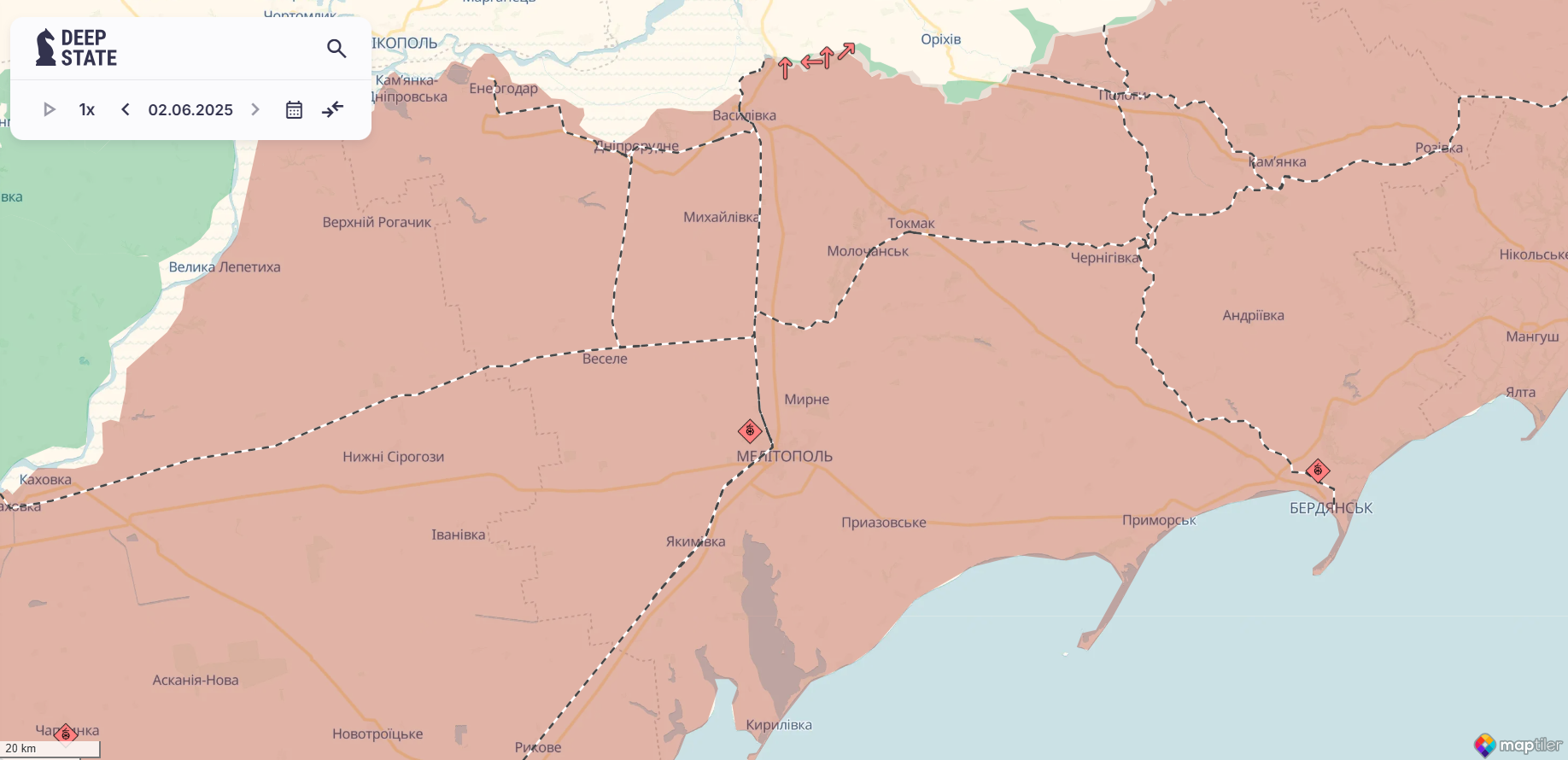 "Проносне в алкоголь та випічку": учасниця руху "Зла Мавка" в Мелітополі розповіла про "привітальні набори" для окупантів