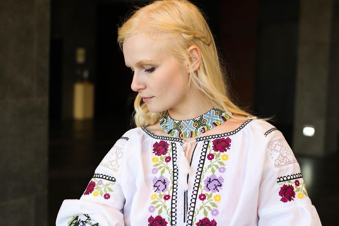 "Мені соромно". Зірка фільму "Кіборги" зробила жорстку заяву про російську мову в Києві