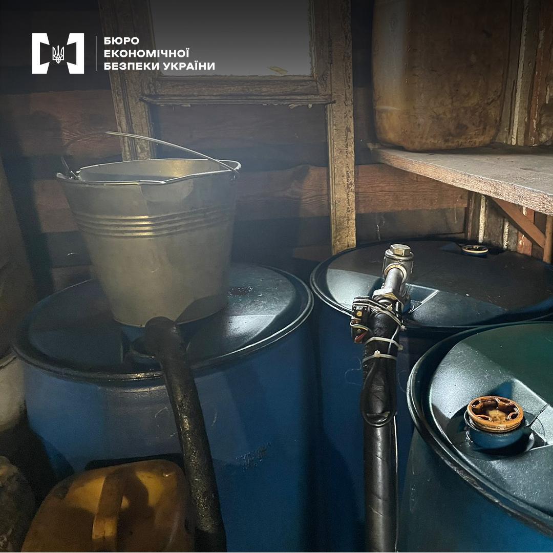 Точку продажу бодяги облаштували поруч із трасою міжнародного значення