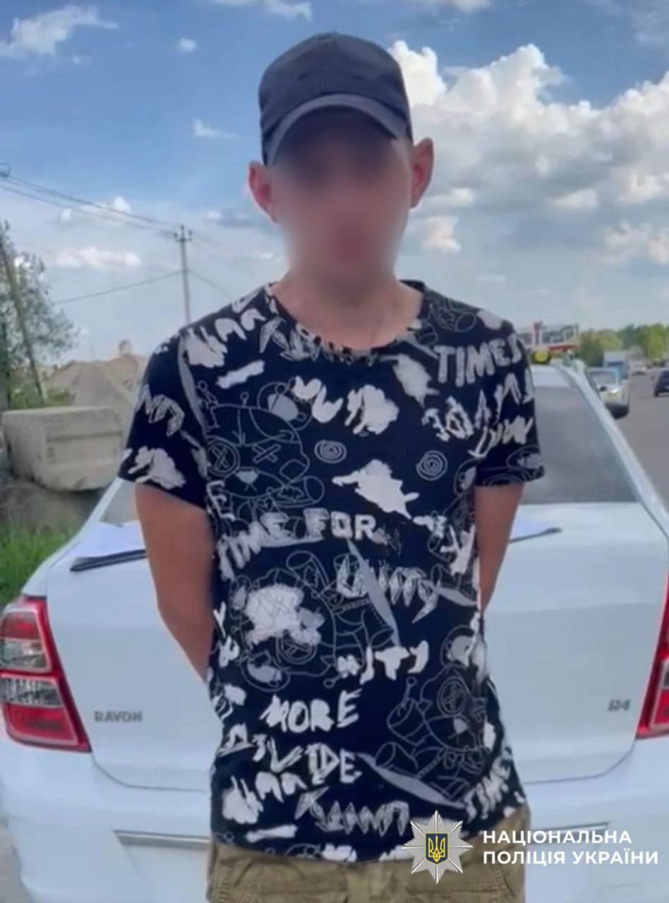 На Киевщине пьяный работник автомойки угнал авто клиентки. Подробности дела и фото