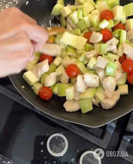 Что приготовить на ужин из кабачков: рецепт вкусного блюда на сковородке