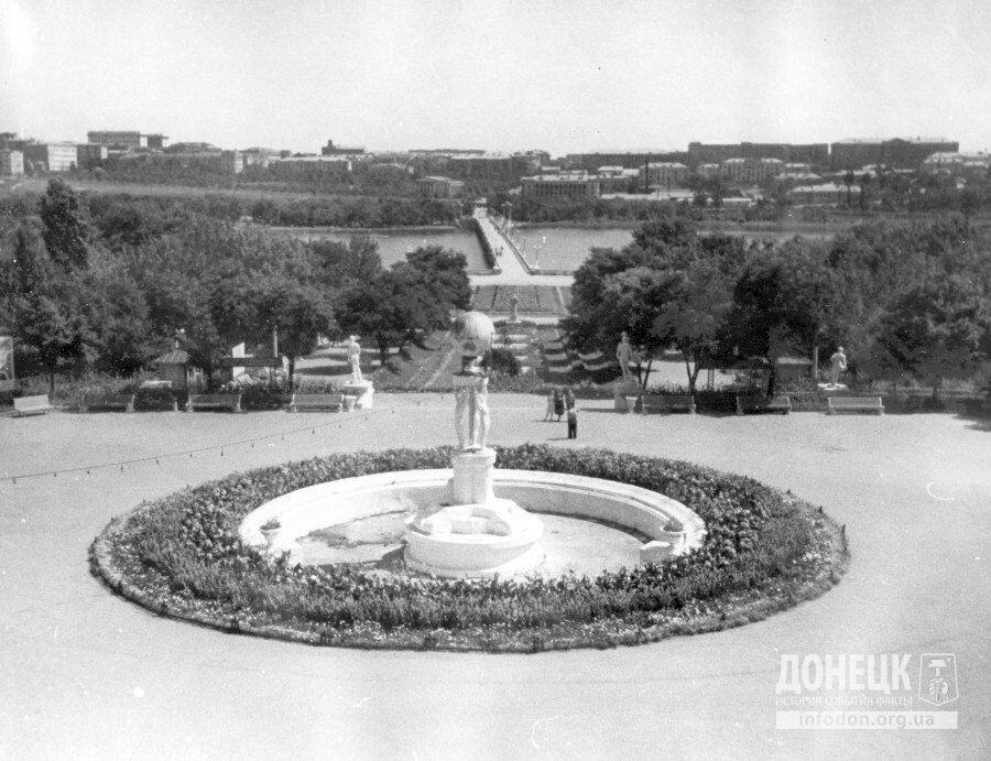 Каким был старый Донецк: фото после Второй мировой