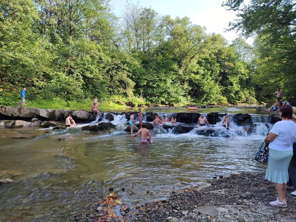 Де дозволено купатися в Карпатах