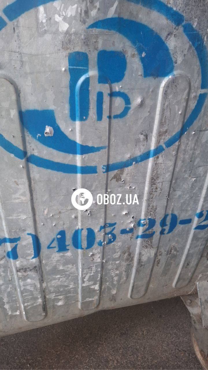 В Киеве в одном из районов в мусорнике взорвался неизвестный предмет, есть пострадавшие. Все подробности и фото