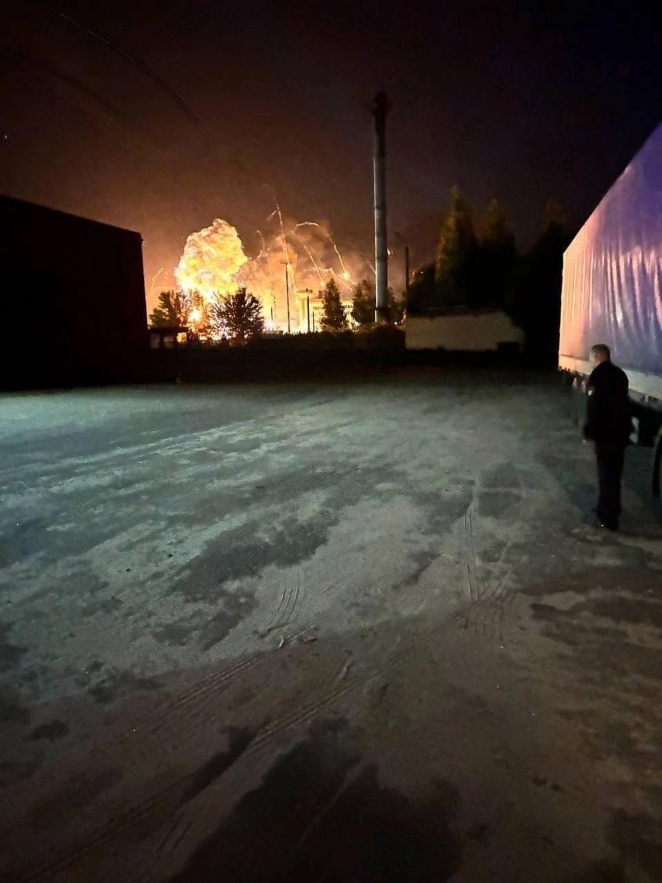В результате атаки на аэродром в Брянске был уничтожен вертолет Ми-8, еще один получил повреждения: подробности