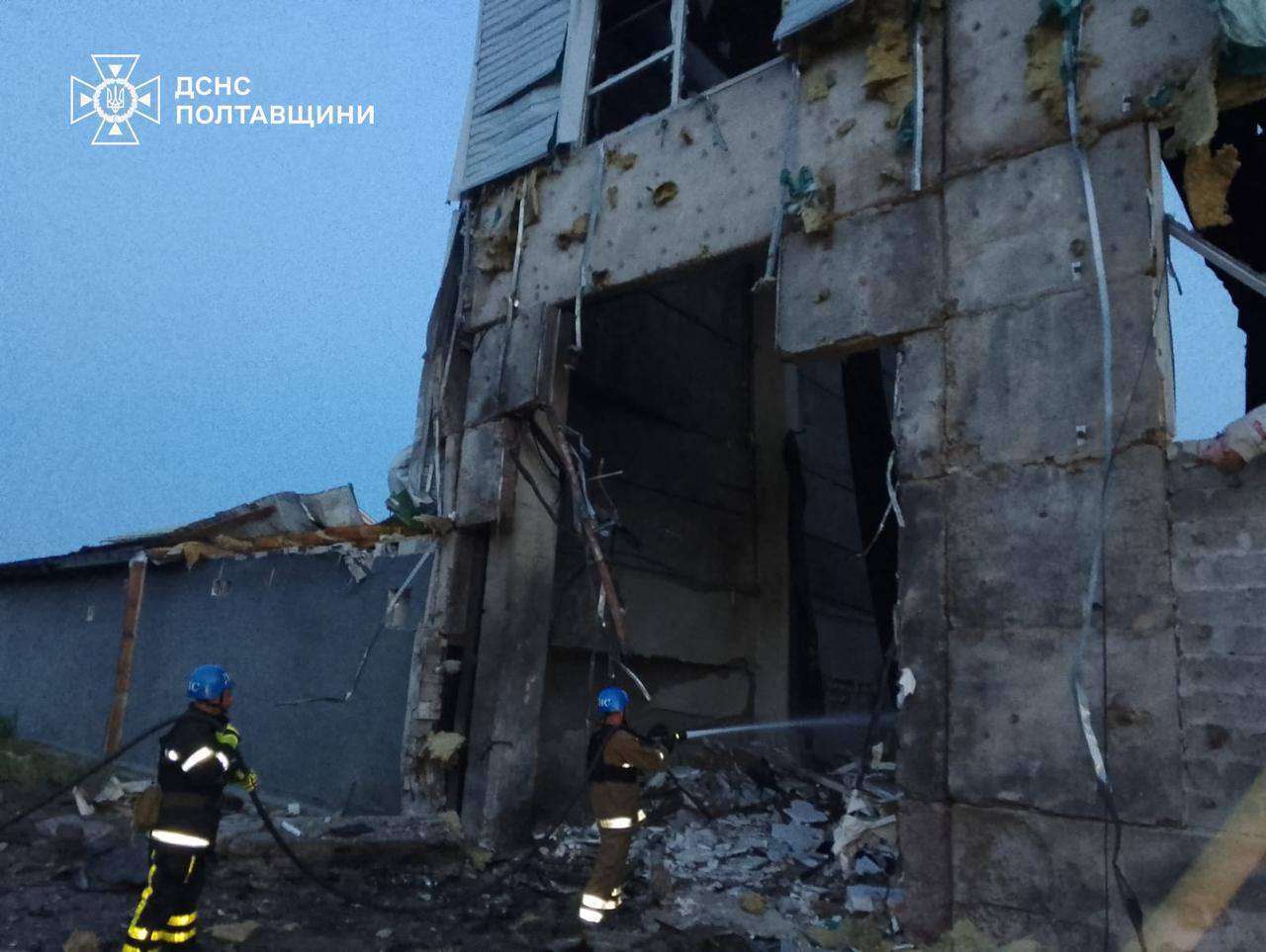 На Полтавщине в результате вражеской атаки произошли пожары: пострадали три человека. Фото