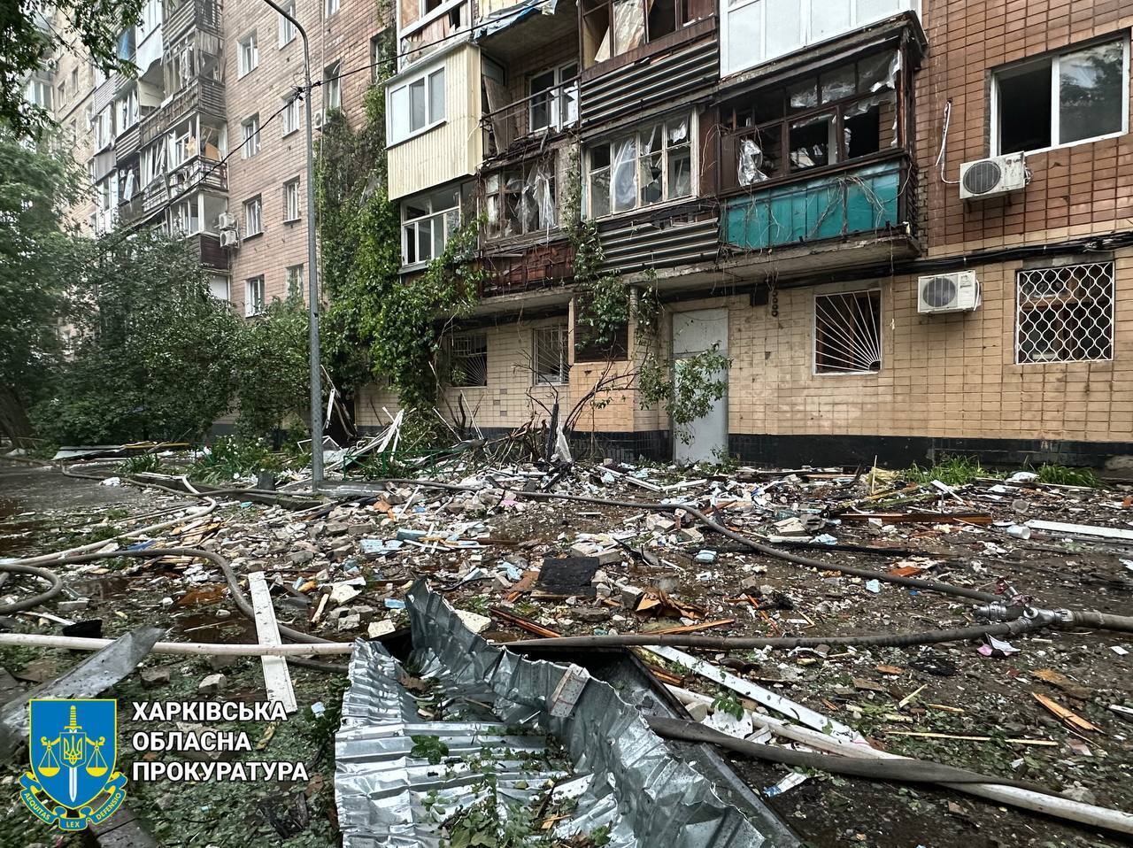 З'явилися нові фото з Харкова після пекельної ночі під обстрілом РФ
