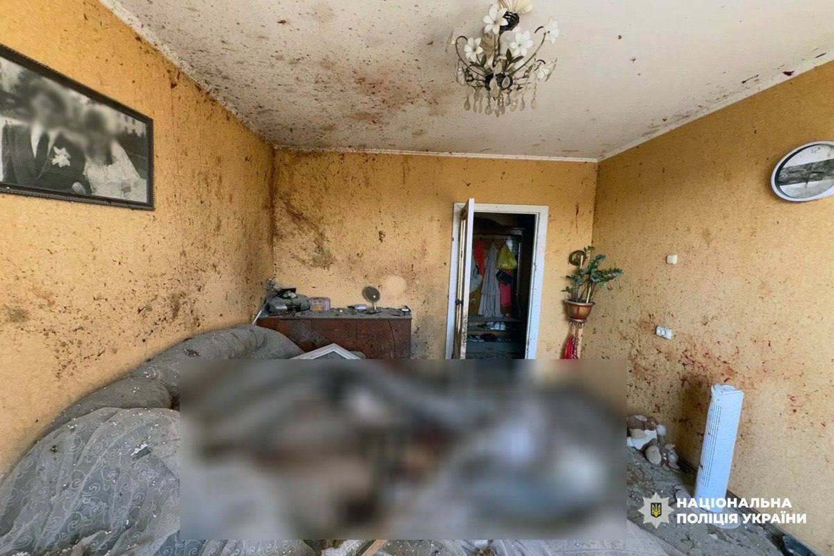 На Херсонщине под вражеским огнем оказались многоэтажки: четверо погибших, 11 раненых