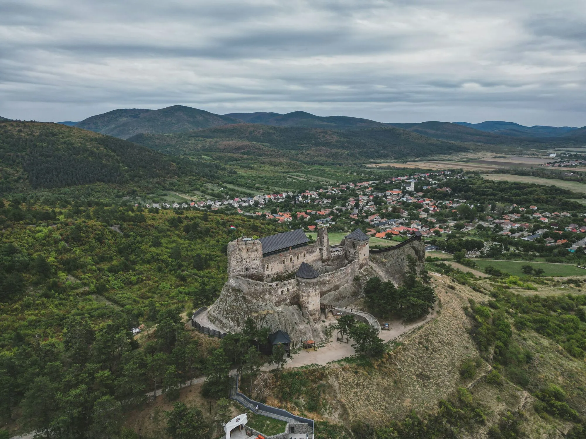 Куди поїхати замість Франції: недооцінені альтернативи