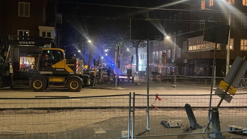 В Амстердамі стались вибух і пожежа у багатоквартирному будинку: мешканці вистрибували з вікон. Фото