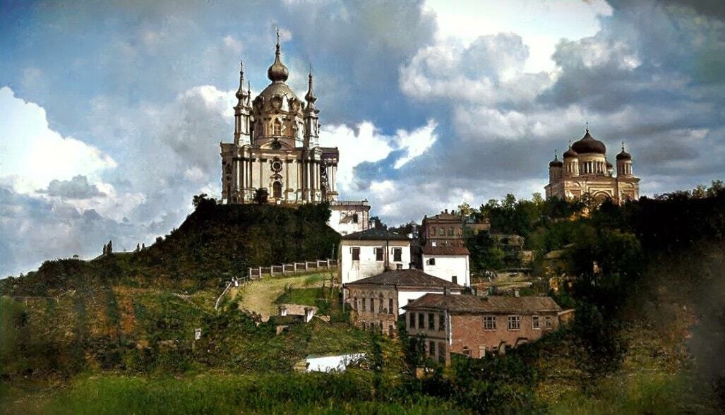 У мережі показали, який вигляд мали дві найвідоміші церкви Києва наприкінці 19-го століття. Рідкісне фото