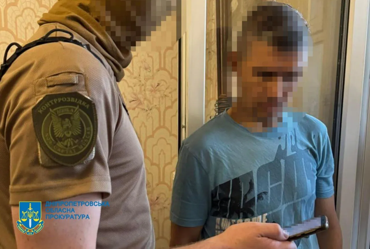 Для конспірації використовував кілька телефонів: СБУ затримала агента ГРУ, який коригував удари по енергооб’єктах Дніпра і Запоріжжя. Фото