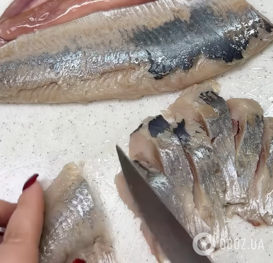 Готове філе оселедця без кісток