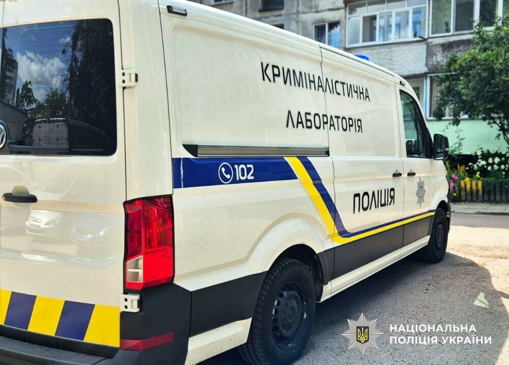 В Житомире в квартире обнаружили тела двух женщин: полиция задержала подозреваемого. Фото